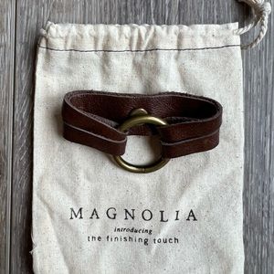 Magnolia Brown Leather bracelet
